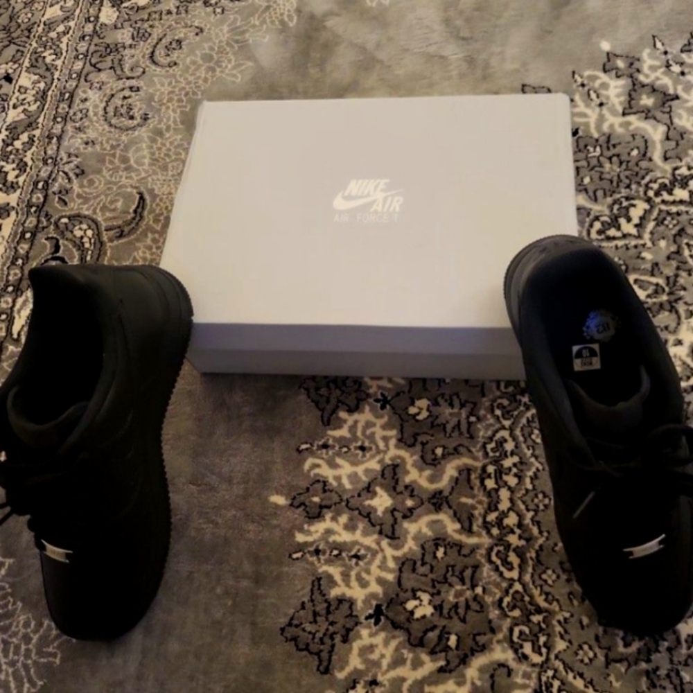 Nike Air Force 1